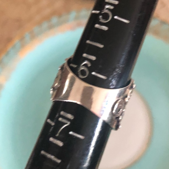 Teal Blue Labradorite Sterling Silver Ring - Picture 4 of 10